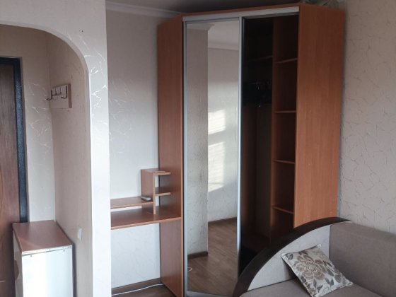 1-к на Бочарова/Пр.Добрлаольского.Укомрлектованначя