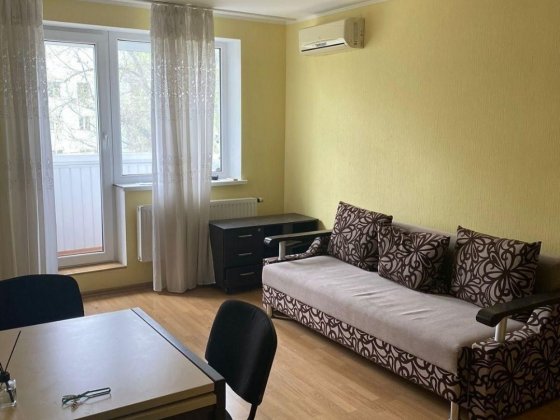 Срочно!!! Сдам 2 кв м Дворец Спорта Бульв. Юрьева 7000 + сч. Харків