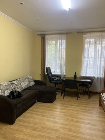 Оренда 1кім ближній центр вул. Юрія Руфа(Некрасова) р-н Личаківська - фото 1