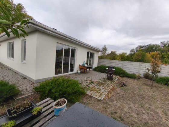 Продається будинок в селищі Іларіоново, з ремонтом 2017-2019 р Дніпро