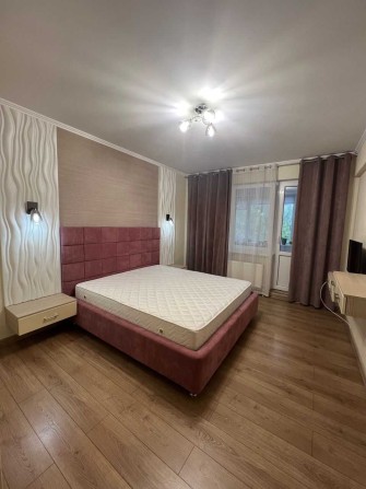 СДАМ ОТЛИЧНУЮ 2 комнатную квартиру ЦЕНТР ул Пушкинская - фото 1