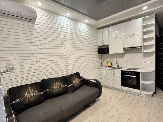 Реальная квартира-студия в Центре, ул. Ярославская, Центральный Рынок Харьков