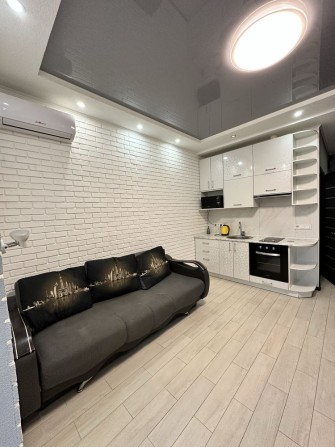 Реальная квартира-студия в Центре, ул. Ярославская, Центральный Рынок - фото 1