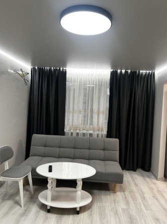 Новая стильная 2-комнатная квартира-студия біля метро «23 Серпня» - фото 1