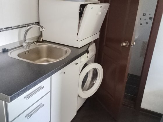 ТЕРМІНОВО!!!  Пів дому Холодногірський район. Паркінг, дві кімнати Харків