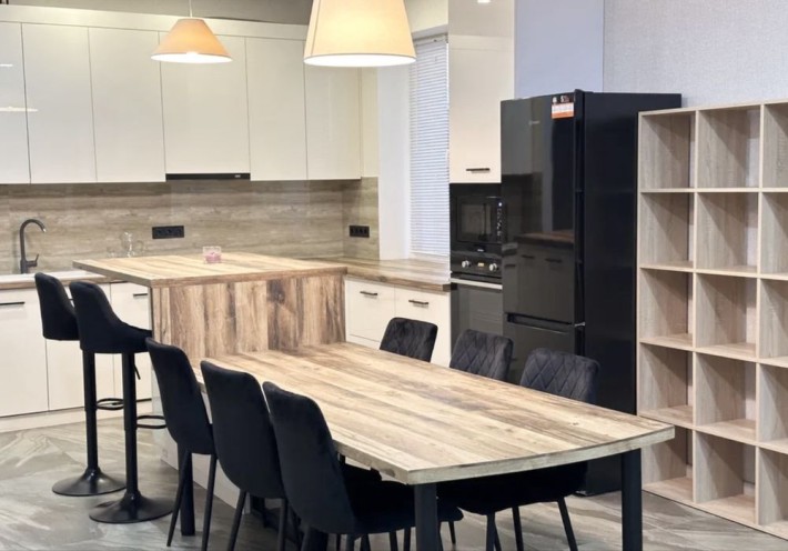 Оренда будинку для сімʼї або під офіс Київ Генератор Акумулятори - фото 1