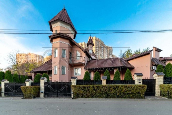 Аренда дома на ул. Цымбалов Яр Голосеевский район можно под офис - фото 1