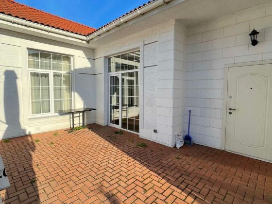 Аренда одноэтажного дома в Совиньоне