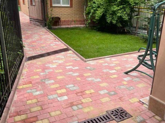 Сдам Дом на 11 станции Фонтана  Площадью 300м  метров, 1я Линия Моря, Одесса