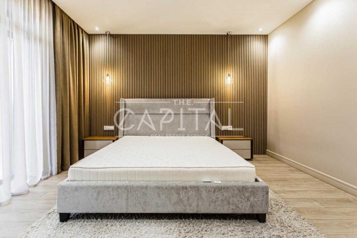 Оренда ТАНХАУСА КМ "Блакитна Лагуна" ОСОКОРКИ 215 м2 - фото 1