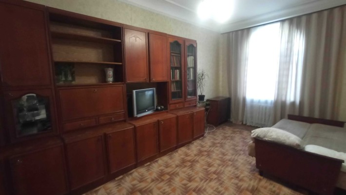 Сдается 2-хкомнатная сталинка в Центре, ул.Никольская/Мариупольская Т1 - фото 1