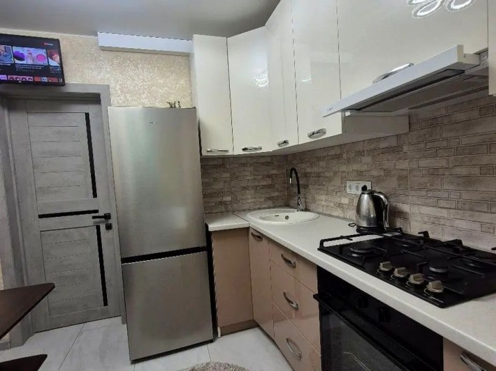 Сдам квартиру в центре!!! - фото 1