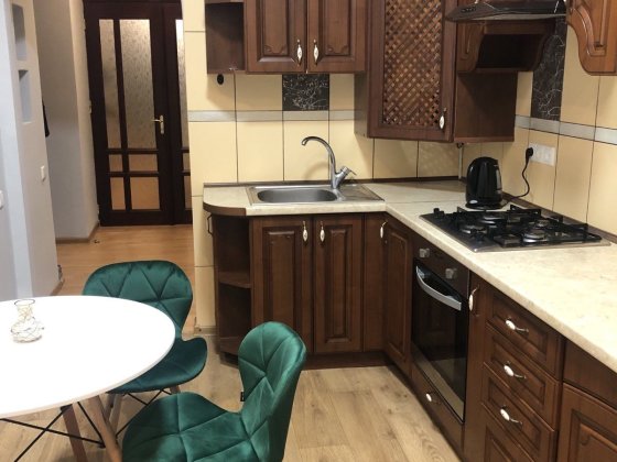 Оренда 1 кім., вул. Марка Вовчка, [ЦИРК], 35м, 2/3пов, Львов