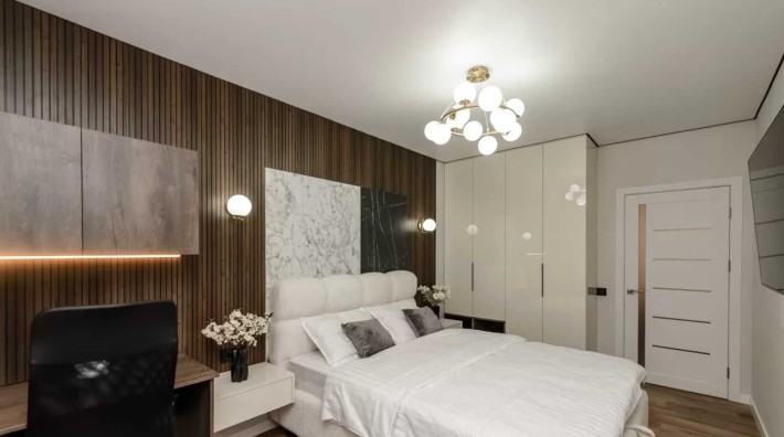 ТЕРМІНОВА ОРЕНДА 2 кімнатної квартири в ЖК Семицвіт, центр міста - фото 1