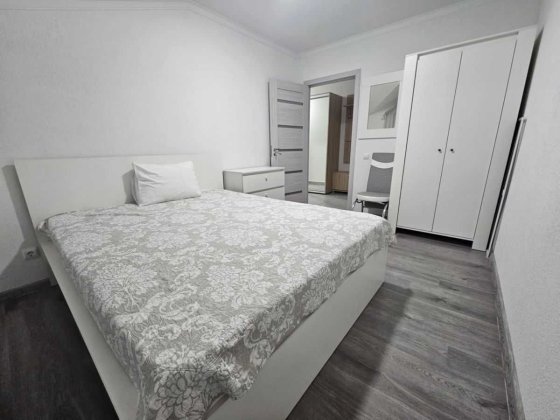 СДАМ 3 комнатную квартиру ЦЕНТР  ул Дерибасовская МОЖНО НА 1 МЕСЯЦ Одесса