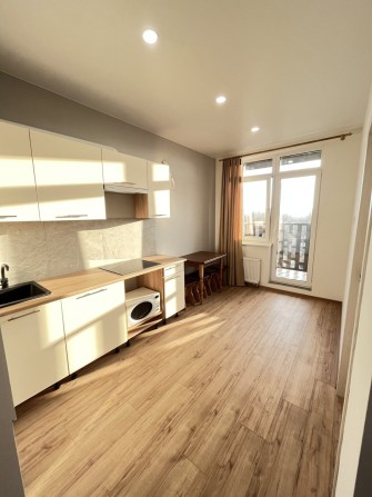 Сдам 2х комнатную квартиру ЖК ПРОСТРАНСТВО/ Раскидайловская - фото 1