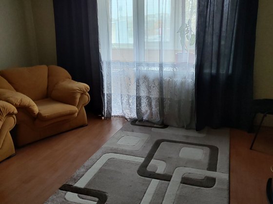 Сдам в аренду 1 квартиру в Лесках. Николаев