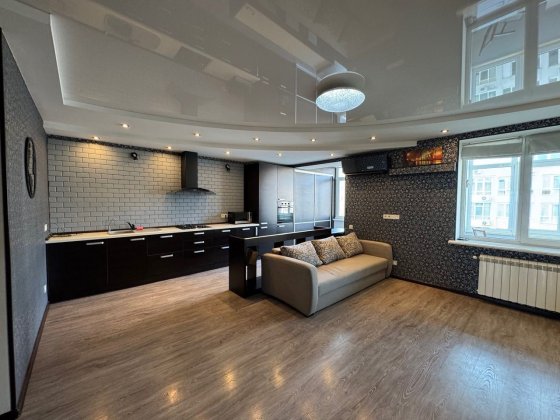 Аренда ТРЕХКОМНАТНОЙ квартиры на Зоопарковой !Свет есть всегда !