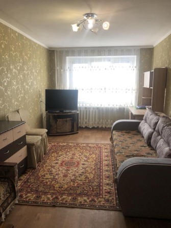 Здаю 3 кімнатну квартиру на Театральній - фото 1