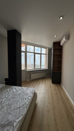 Сдам квартиру ЖК Фонтан 40м2 вид на море Львовская 13 Фонтана - фото 1