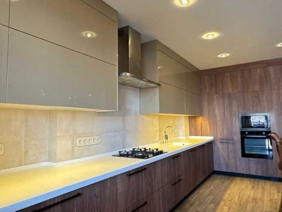 Оренда 3 кім квартири вул.Залізнична, ЖК Веселка Львів