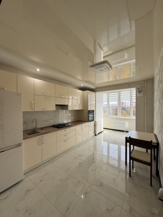 Орендна квартири від власника вул. Околична ,10 - фото 1