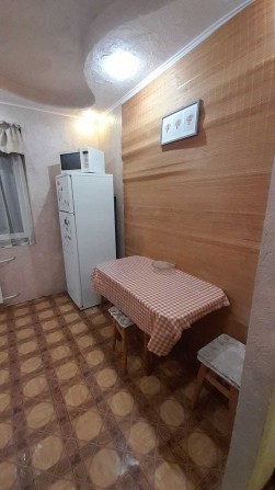 Затишна квартира на довгострокову оренду в газовому будинку - фото 1