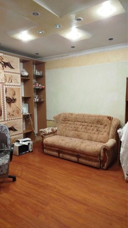 Квартира не далеко от центра! - фото 1