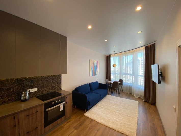 Сдам стильную однокомнатную квартиру в ЖК Новый Берег,  Литературная - фото 1