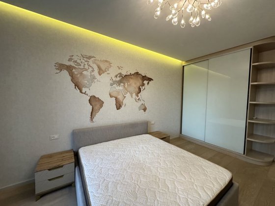 Есть свет! Первая сдача! Большая квартира в Каркашадзе Одеса