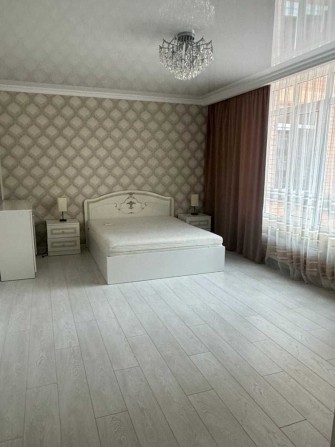 Сдам 3 ком. в двух уровнях квартиру в ЖК. Дмитриевский на Жаботинского - фото 1