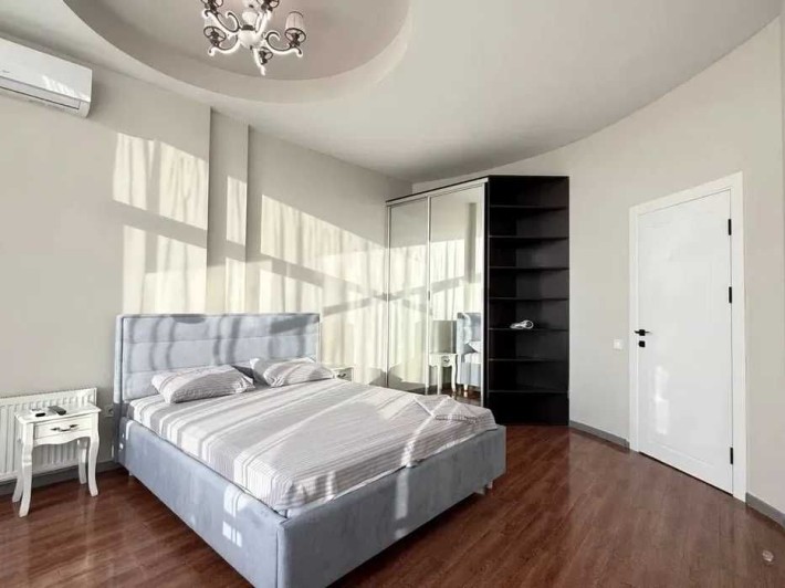 Сдам большую квартиру на Аркадийском плато - фото 1