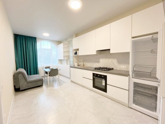 Сдам 1ую квартиру ЖК Авиньон, Дача Ковалевского.Газ.С животным берут Одесса