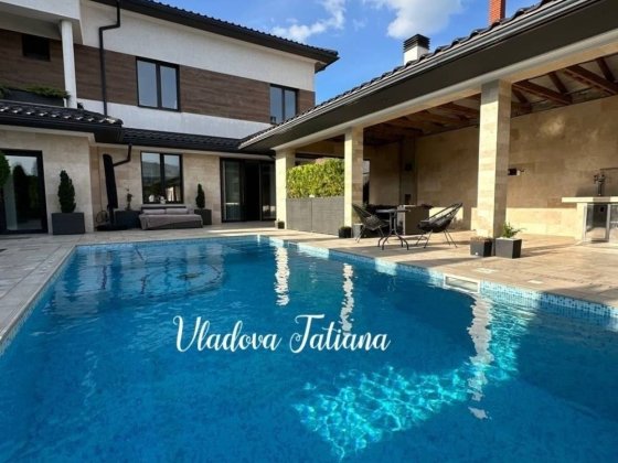 Аренда НОВОГО ДОМА в Совиньоне,  350м², бассейн ,гараж Одесса
