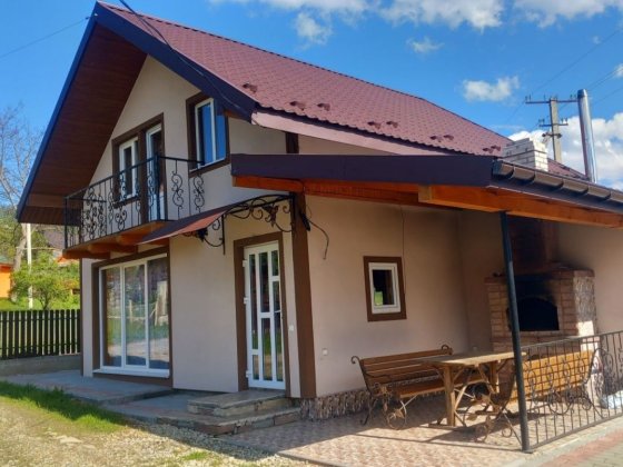 Здається  Котедж "Ранкова-Роса" Микуличин