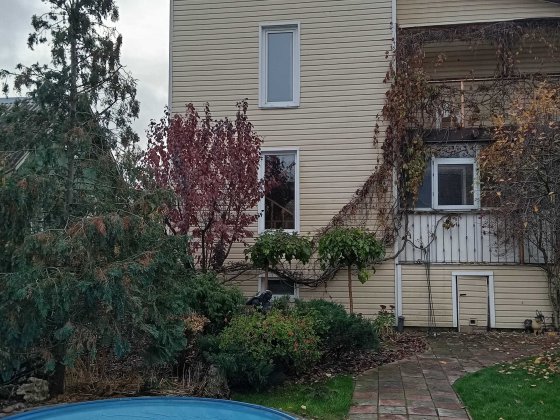 Аренда будинок 5 км від Києва( є цоколь, як бомбосховище, генератор Крюківщина