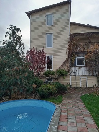 Аренда будинок 5 км від Києва( є цоколь, як бомбосховище, генератор - фото 1