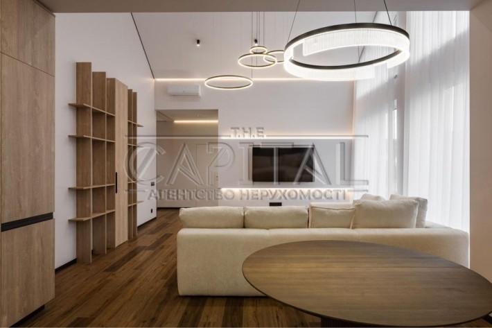 Оренда ВІП будинку / 120м2, 4-к, 7сот, бассейн/ Крюківщина, закрите КМ - фото 1