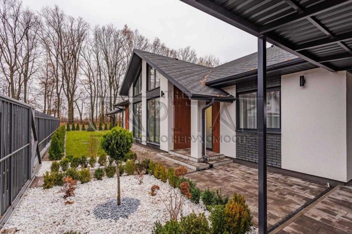 ОРЕНДА СУЧАСНОГО  Дому 135 м² з басейном біля метро Теремки Крюківщина - фото 1