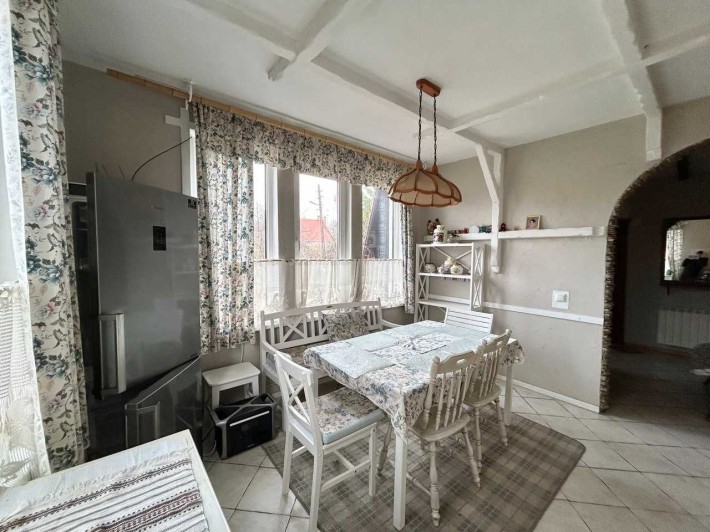 Оренда двоповерхового будинку с. Гнідин метро Харківська Бориспільська - фото 1