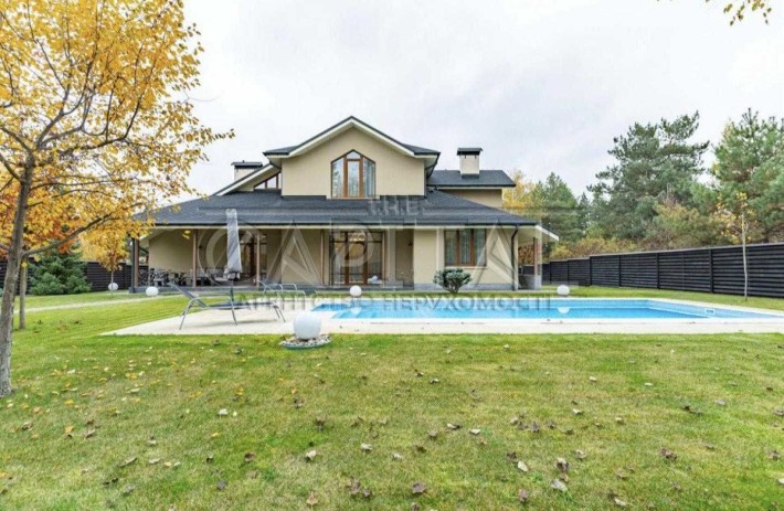 Оренда сучасного будинку зі сховищем та басейном у Гореничах - фото 1