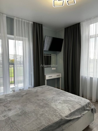 2 комнатная квартира Кадорр Сити 63 Жемчужина Краснова вид на ипподром - фото 1