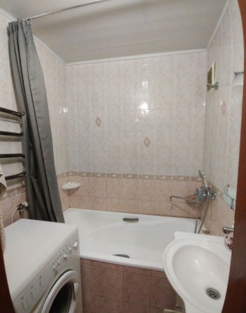 Сдам 1комн квартиру м.Дворец Спорта Новые дома - фото 1