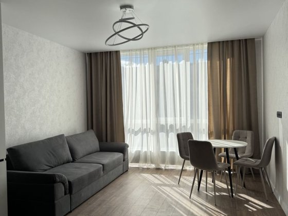 Оренда 2-кімнатної квартири біля жк Петрівський квартал Святопетровское