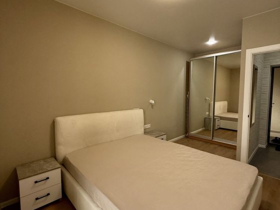 Перша здача в оренду 1-кім квартири, поряд Петрівський квартал Святопетрівське