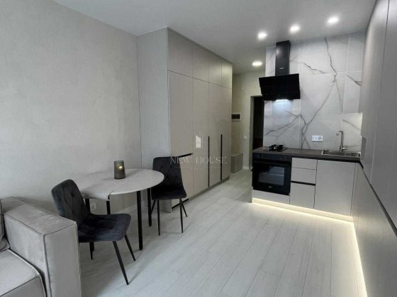 Оренда затишної 1к квартири з двориком в ЖК Sanville Park