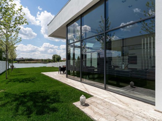 Hedonistic Style ефектна садиба з пляжем КГ Хутор Ясный. Лесники Лесники