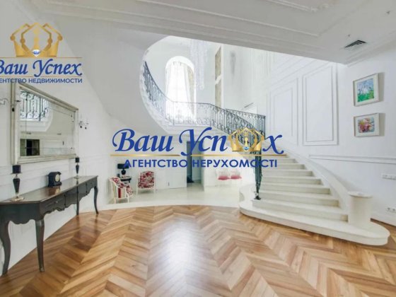 Оренда  будинка  з віходом на річку Дніпро село  Конча-Заспа Козин