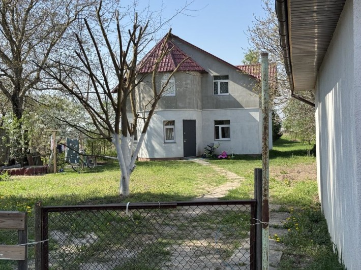 Оренда будинку та ділянки - фото 1