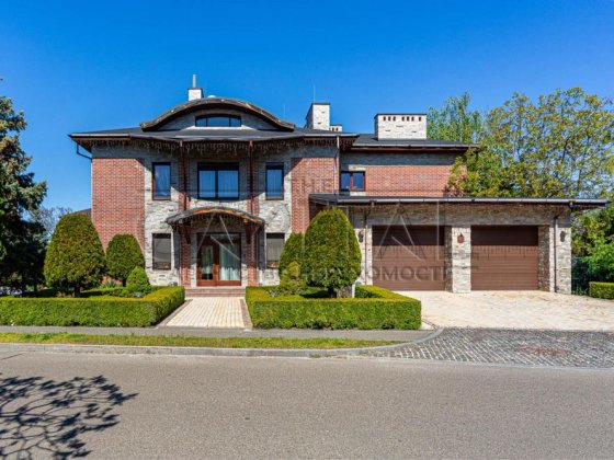 Оренда дизайнерського будинку 441m2 в КМ "Сонячна долина" с. Романкiв Романков